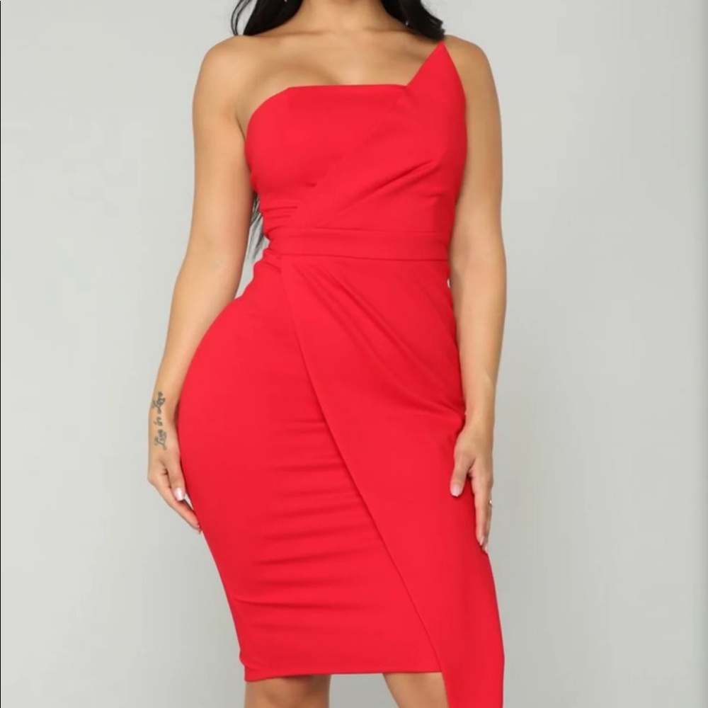 Red midi dress